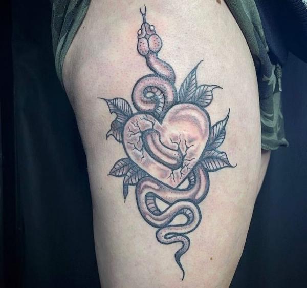 100 Broken Heart Tattoos and Their Meanings