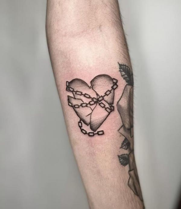 100 Broken Heart Tattoos and Their Meanings
