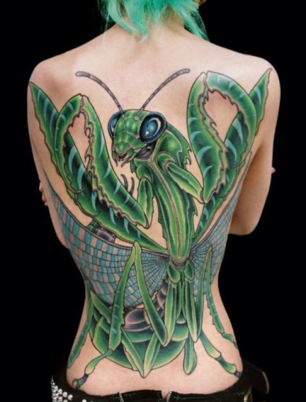 50 praying mantis tattoos: Meaning and Designs