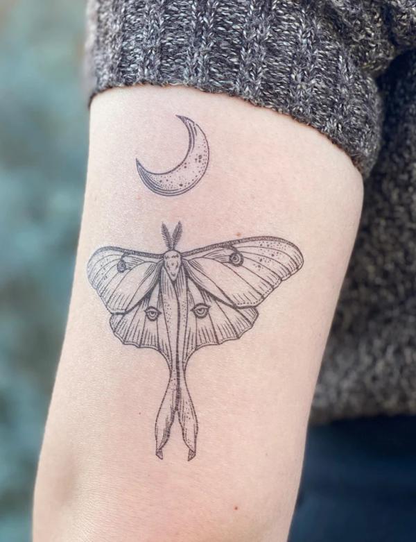 100 Luna Moth Tattoos: Meaning, Designs and Styles