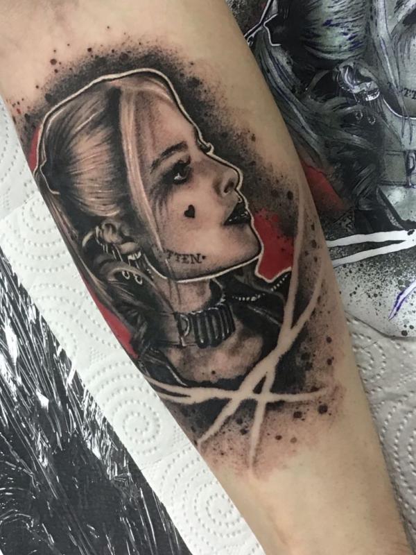 100 Harley Quinn Tattoo Ideas: Designs and Meaning