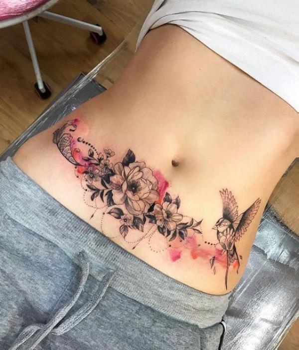 140 Meaningful Stomach Tattoos for Women
