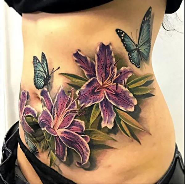 140 Meaningful Stomach Tattoos for Women