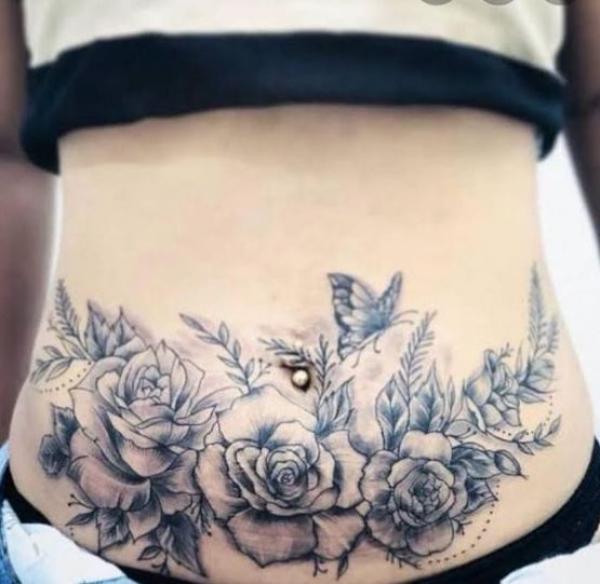 140 Meaningful Stomach Tattoos for Women