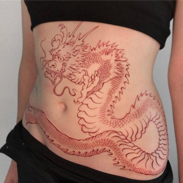 140 Meaningful Stomach Tattoos for Women