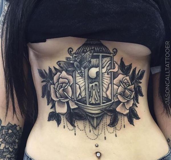 140 Meaningful Stomach Tattoos for Women