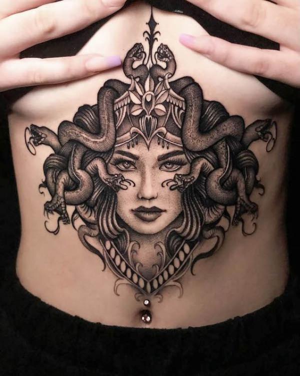 140 Meaningful Stomach Tattoos for Women