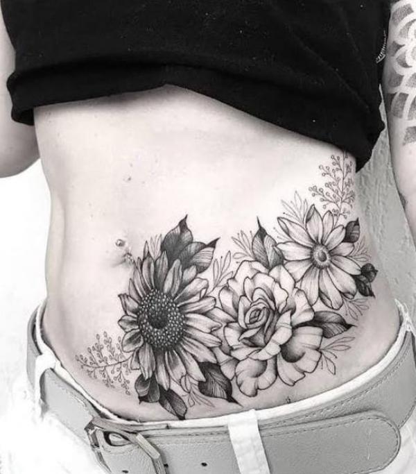 140 Meaningful Stomach Tattoos for Women