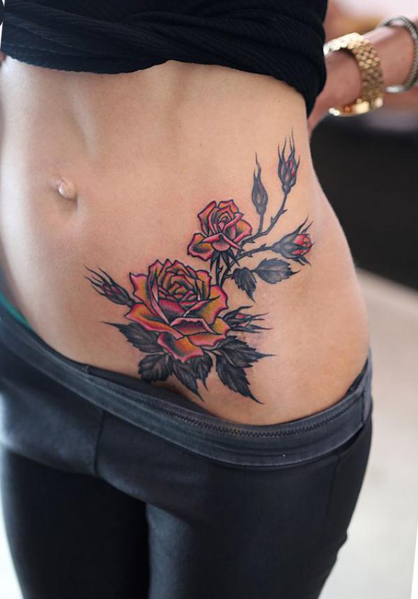 140 Meaningful Stomach Tattoos for Women