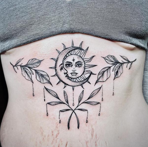 140 Meaningful Stomach Tattoos for Women