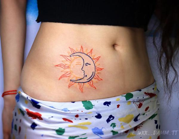 140 Meaningful Stomach Tattoos for Women
