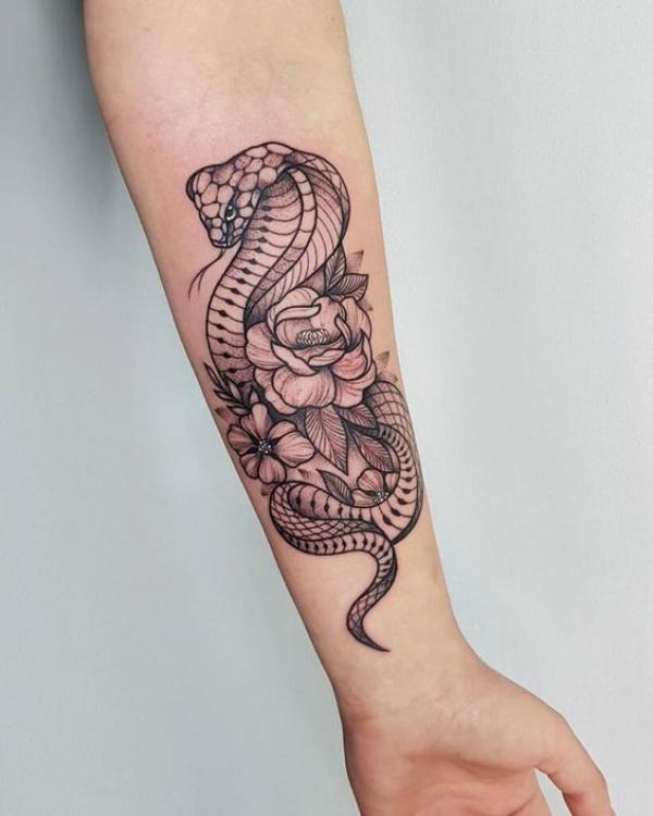 70 Rose and Snake Tattoo Designs with Meaning