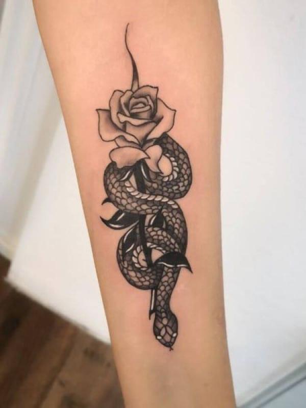 70 Rose and Snake Tattoo Designs with Meaning