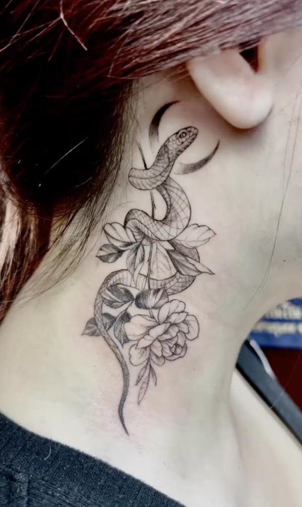 70 Rose and Snake Tattoo Designs with Meaning