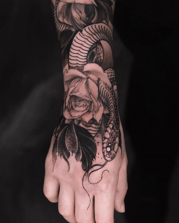 70 Rose and Snake Tattoo Designs with Meaning