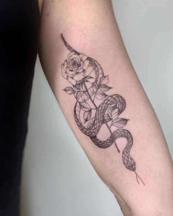 70 Rose and Snake Tattoo Designs with Meaning