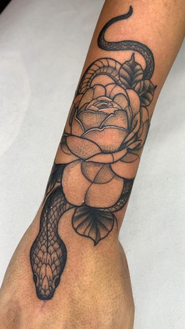 70 Rose and Snake Tattoo Designs with Meaning