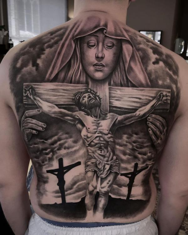 50 Meaningful Cross Tattoos with Jesus