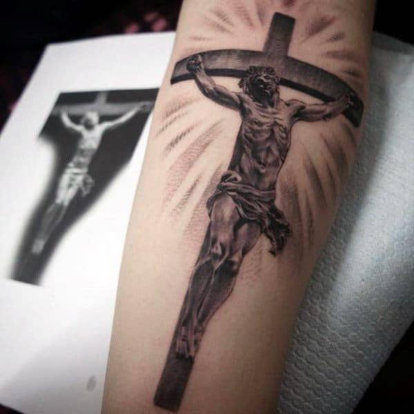 50 Meaningful Cross Tattoos with Jesus