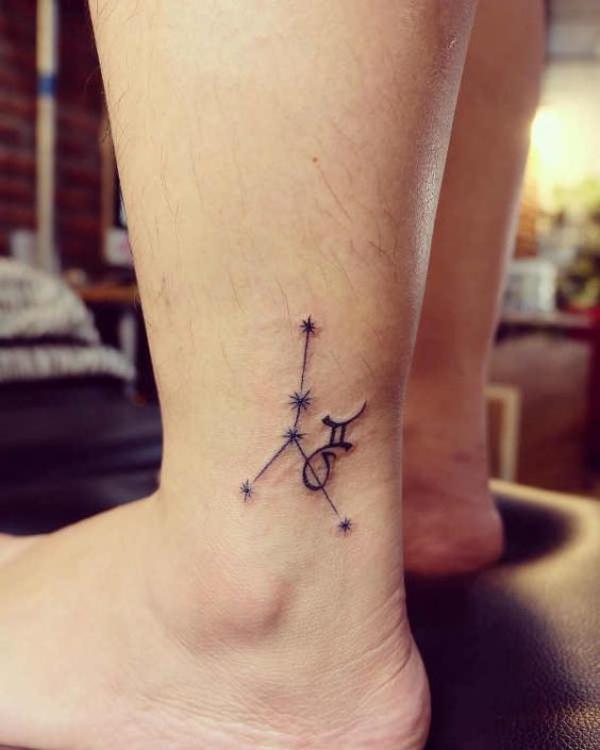 100 Creative Cancer Zodiac Tattoo Ideas