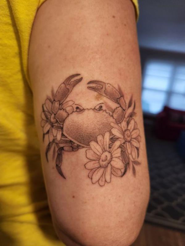 100 Creative Cancer Zodiac Tattoo Ideas