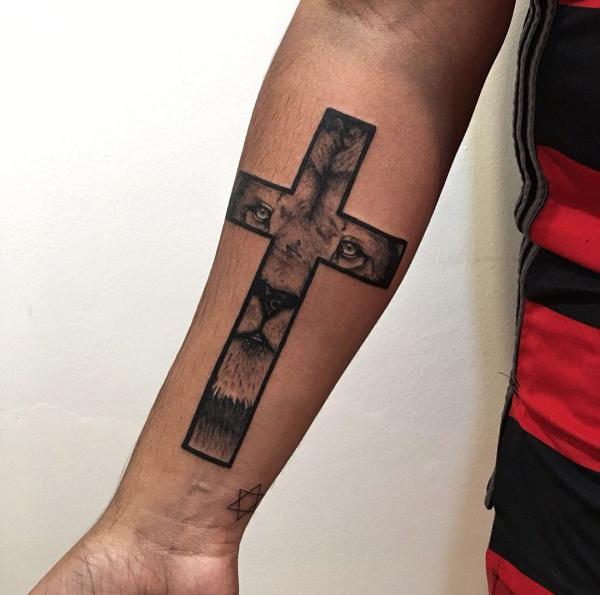The Majestic Blend: Cross with Lion Tattoos