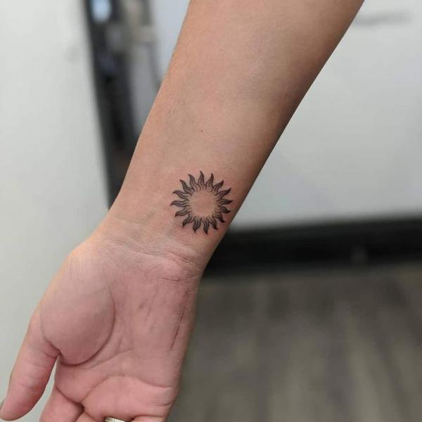 160 Sun Tattoo Designs with Meaning