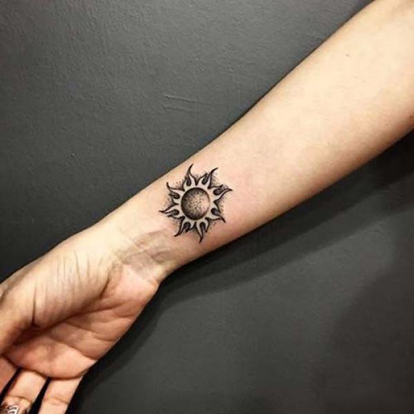 160 Sun Tattoo Designs with Meaning