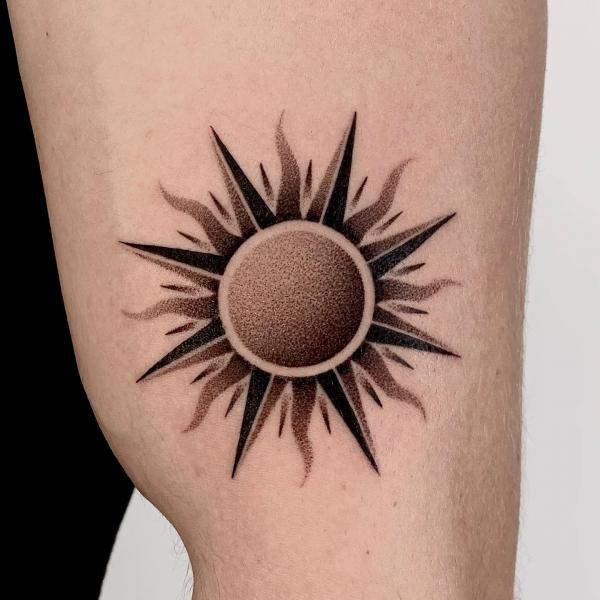 160 Sun Tattoo Designs with Meaning