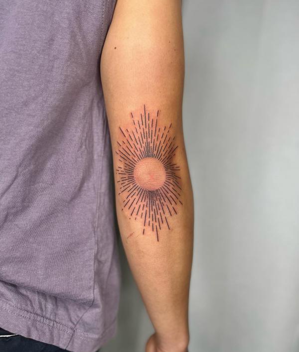 160 Sun Tattoo Designs with Meaning