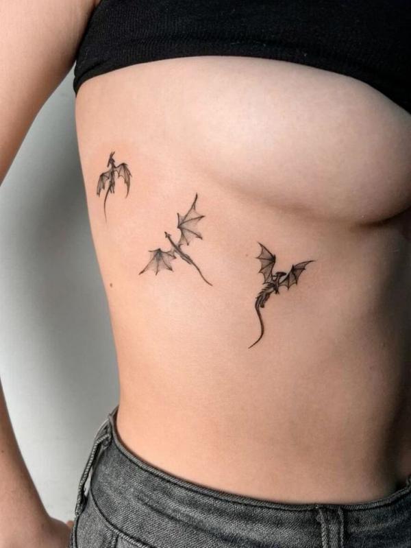 80 Cute Side Boob Tattoos for women
