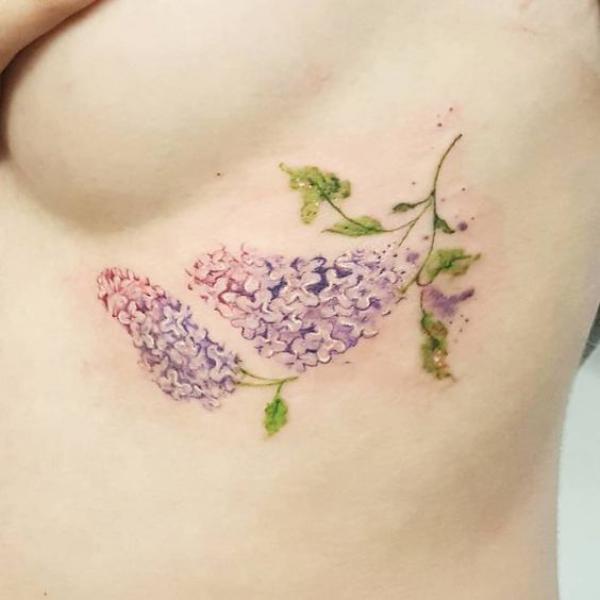 80 Cute Side Boob Tattoos for women
