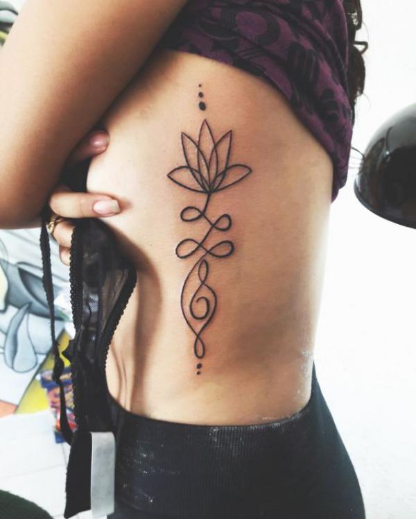 80 Cute Side Boob Tattoos for women