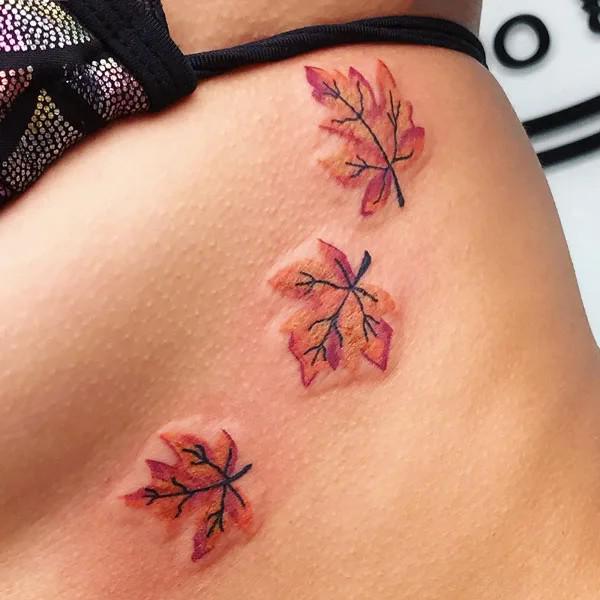80 Cute Side Boob Tattoos for women