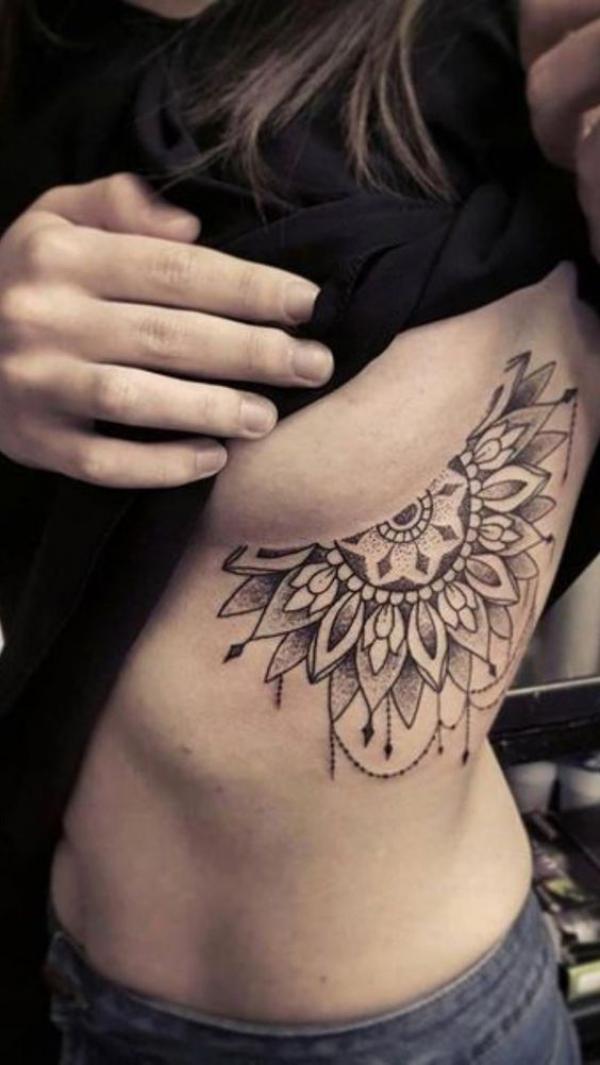 80 Cute Side Boob Tattoos for women