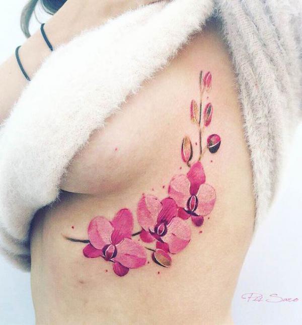 80 Cute Side Boob Tattoos for women