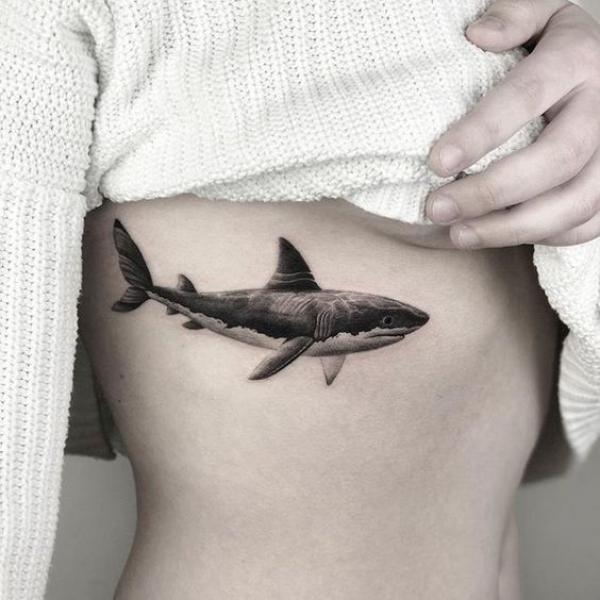 80 Cute Side Boob Tattoos for women
