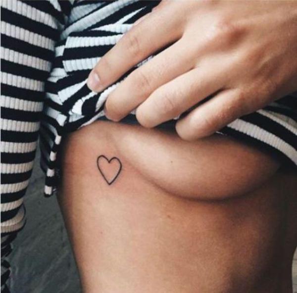 80 Cute Side Boob Tattoos for women