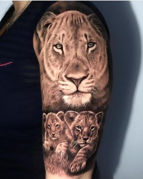 20 Lioness and Cub Tattoo Designs with Meaning