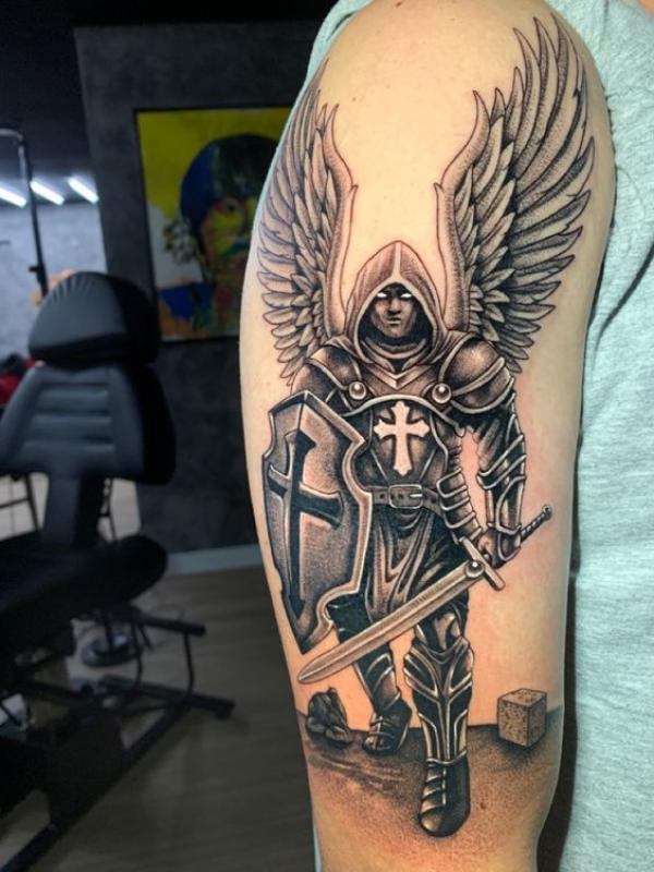 70 Shield Tattoo Designs with Meaning