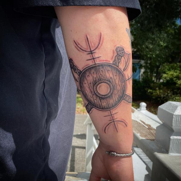 70 Shield Tattoo Designs with Meaning
