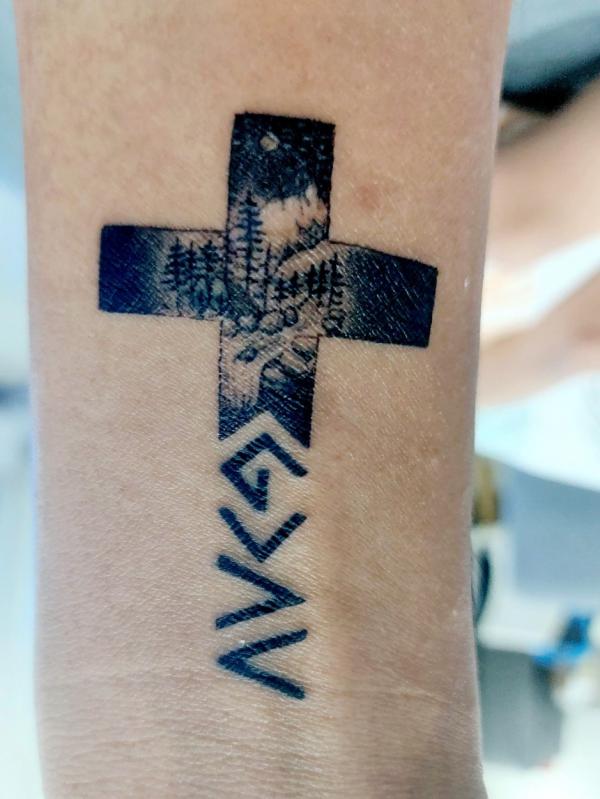 40 God is Greater Than the Highs and Lows Tattoos