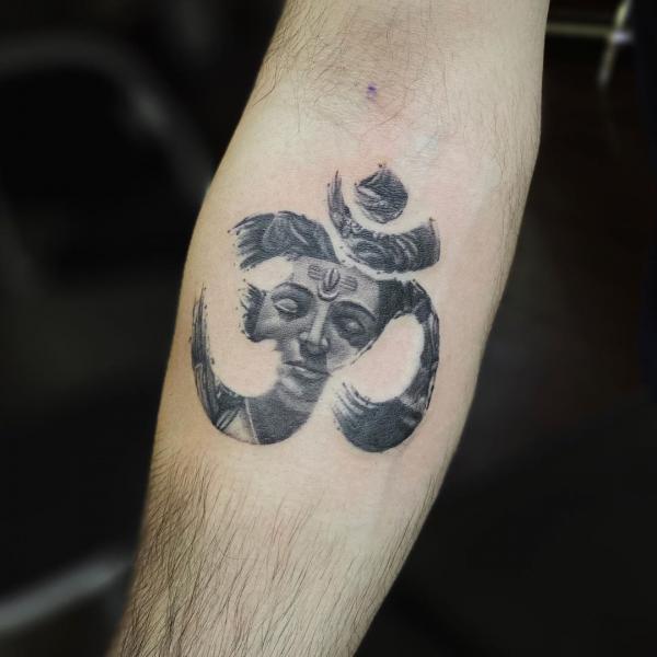 80 OM Tattoo Designs with Meaning