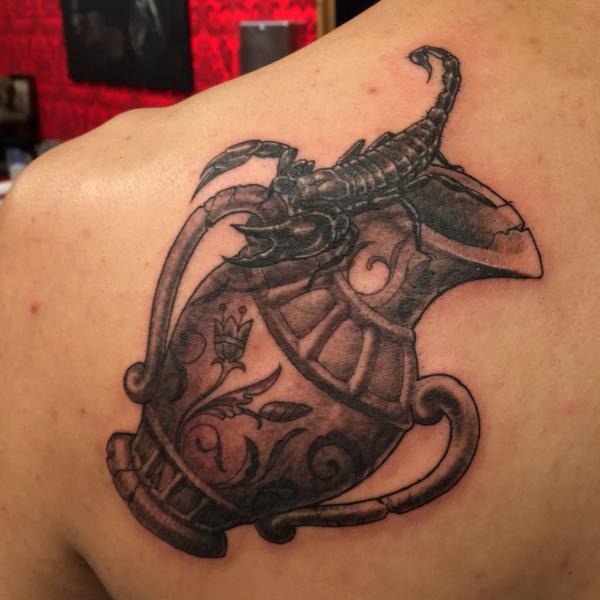 100 Meaningful Aquarius Tattoos for Men and Women