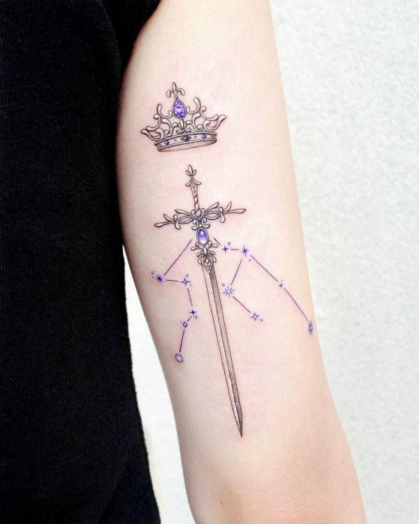 100 Meaningful Aquarius Tattoos for Men and Women