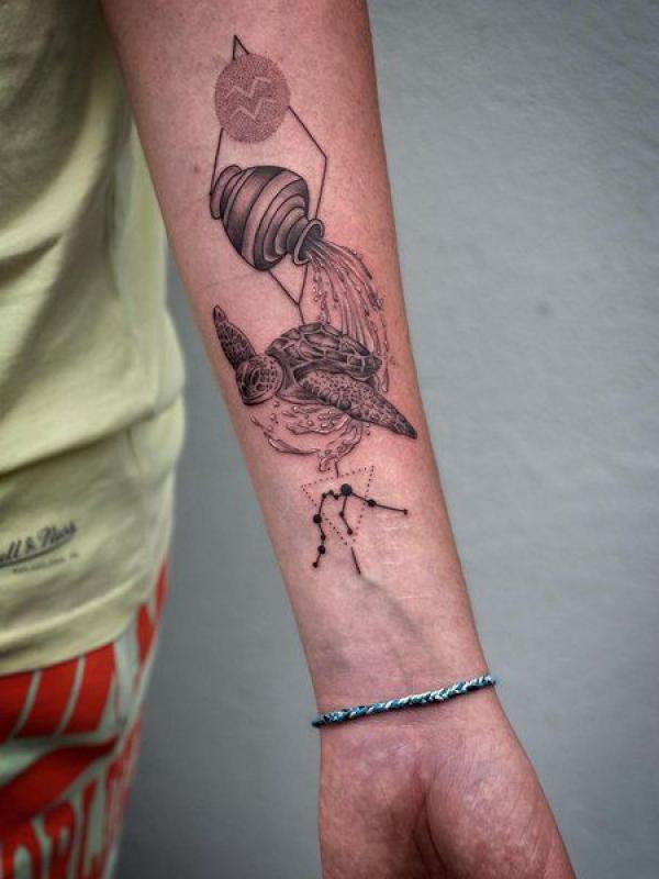 100 Meaningful Aquarius Tattoos for Men and Women