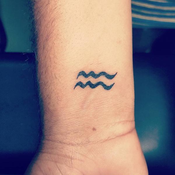 100 Meaningful Aquarius Tattoos for Men and Women