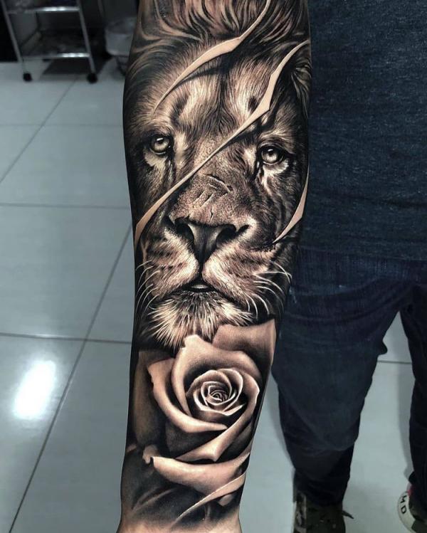 80 Stunning Lion King Tattoo Designs