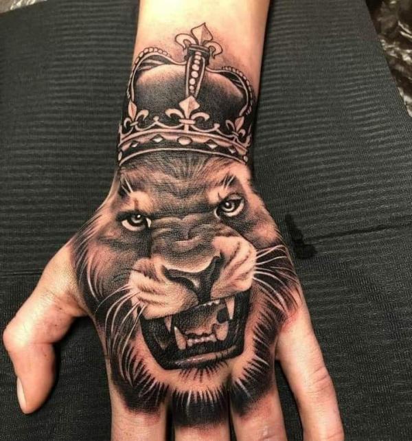 80 Stunning Lion King Tattoo Designs