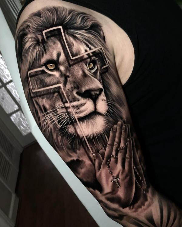 80 Stunning Lion King Tattoo Designs